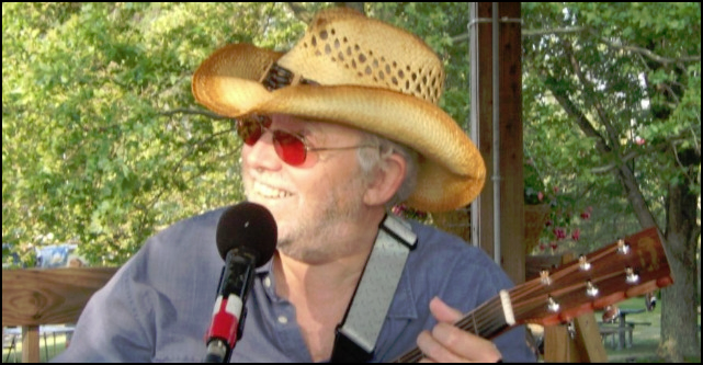 Papa Root of Papa and Mama Root in concert.